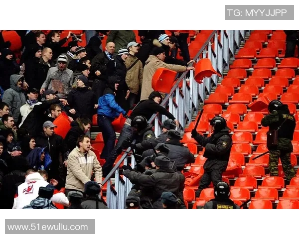 足球明星遭黑帮暗杀引发全球震惊与安全隐患讨论